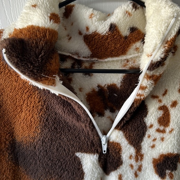Amazon Cow Print Sweatshirt - Picture 2 of 3